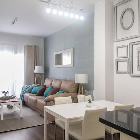 מאלגה New!!! Luxury City Center & Private Terrace מראה חיצוני תמונה